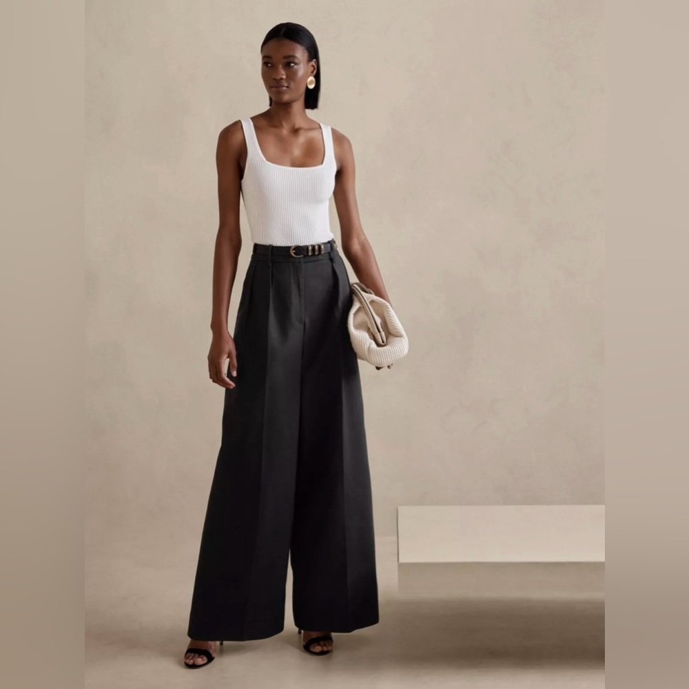 Banana Republic Cruise Wide Leg Pant // Black